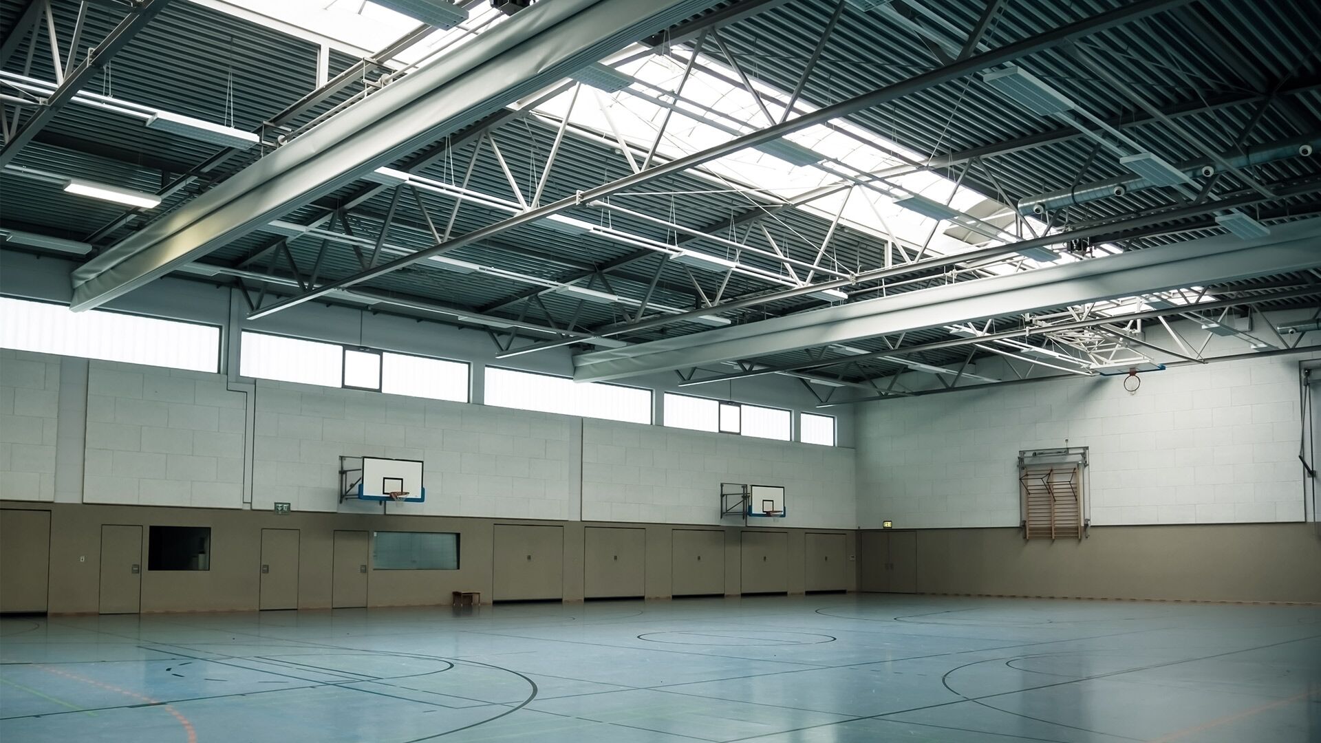 Great mounting heights B.E.G. Brück Electronic GmbH